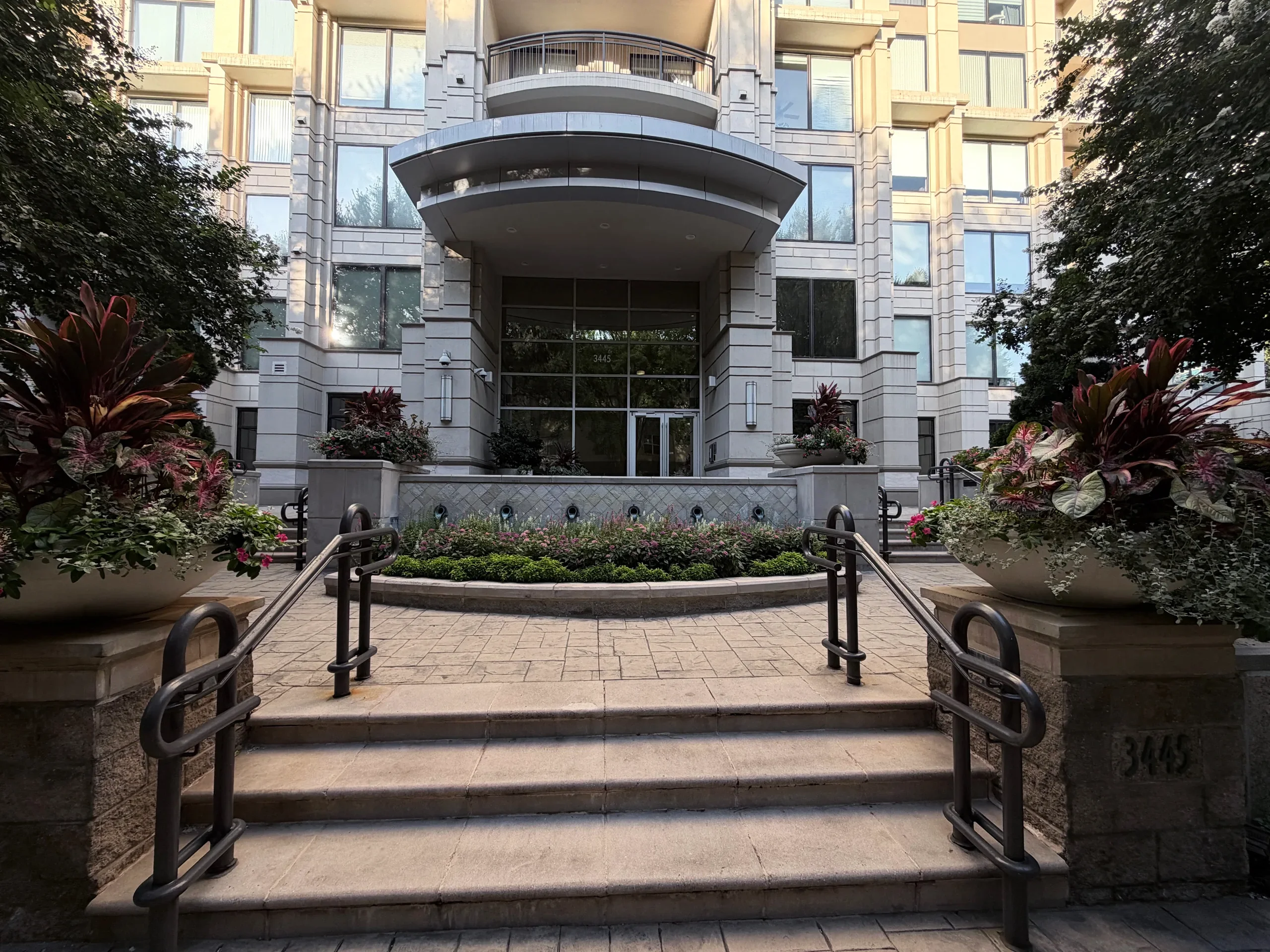 Paramount At Buckhead Grand Entrance Stairs