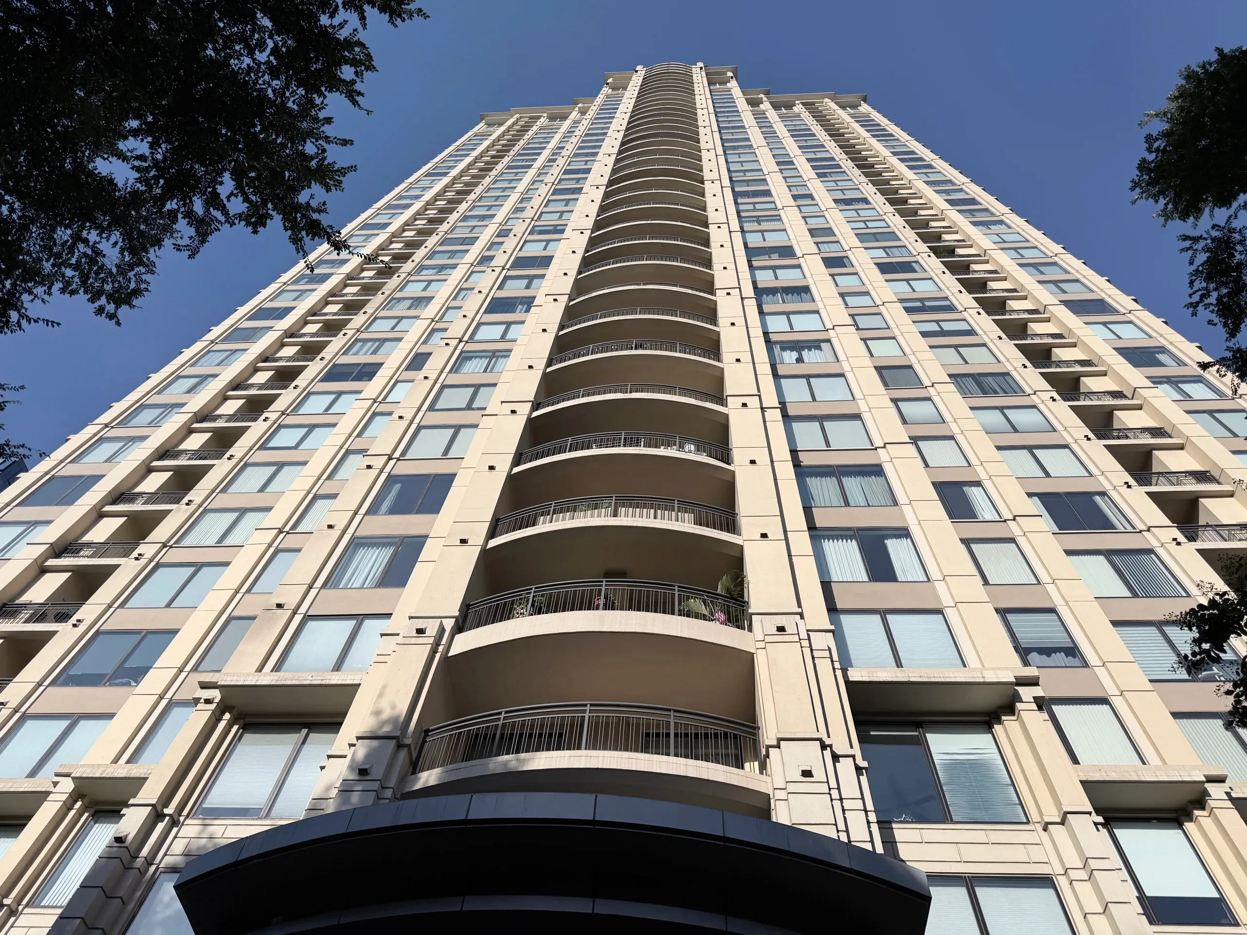 Paramount At Buckhead Tower Soaring 40 Stories