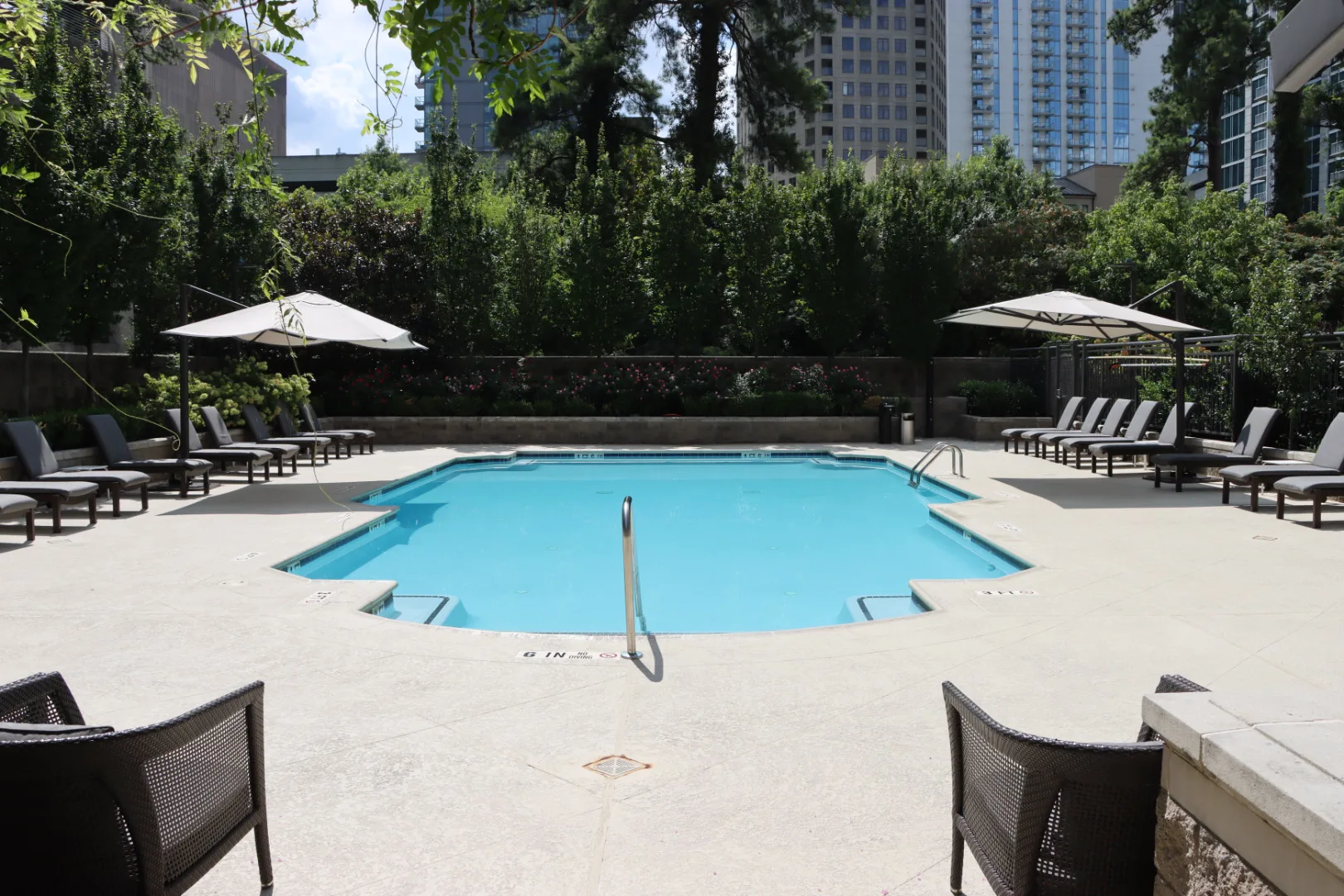 The heated saline pool and sun terrace